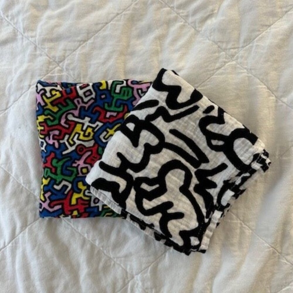 ETTA LOVES x KEITH HARING MUSLIN SQUARES